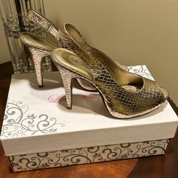 Lulu Townsend heels - Picture 6 of 7